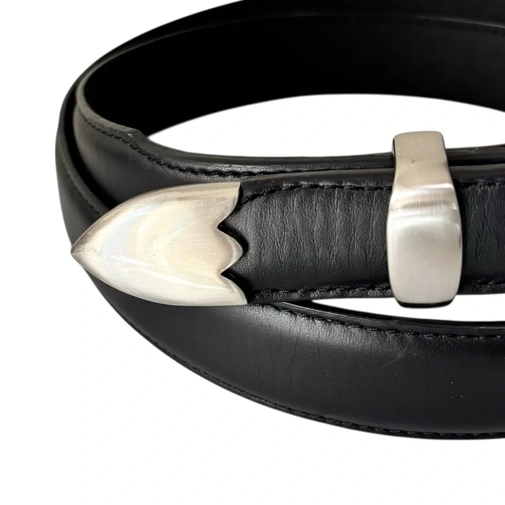 NOCONA BELT CO - SIZE 42 - SILVER‎ TONE-  MEN’s BLACK LEATHER BELT - EXC COND S7